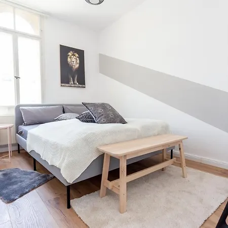 Full House - Beschickbare * Chemnitz