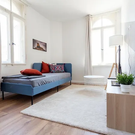 Full House - Beschickbare * Chemnitz