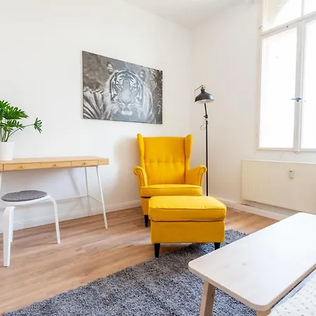 Full House - Beschickbare * Chemnitz